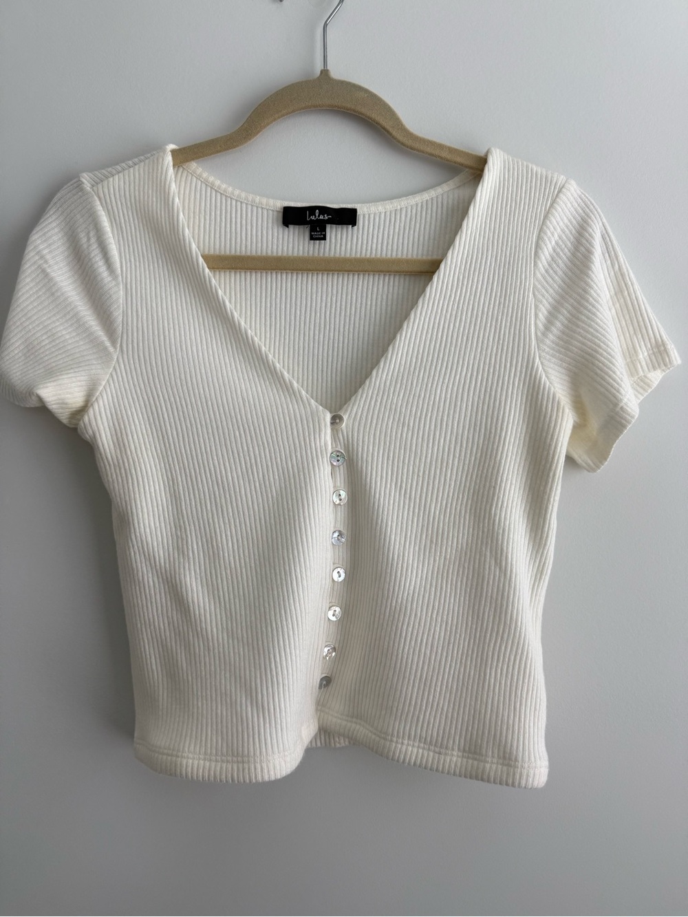 Lulu's Cream Ribbed V-Neck Button Crop Top